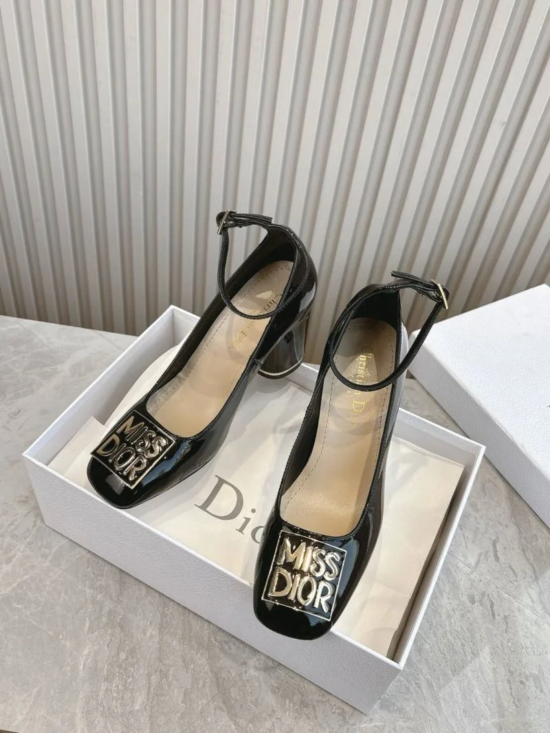 Christian Dior Heeled Shoes Sophisticated 21185