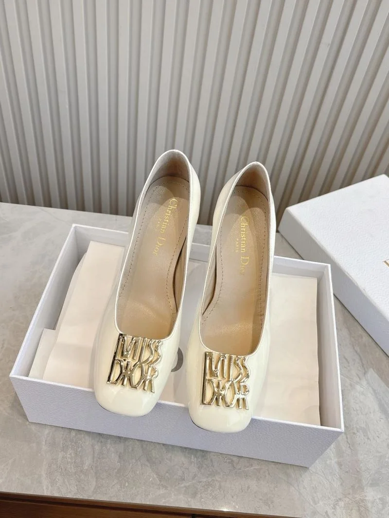 Bold Christian Dior Heeled Shoes 21179