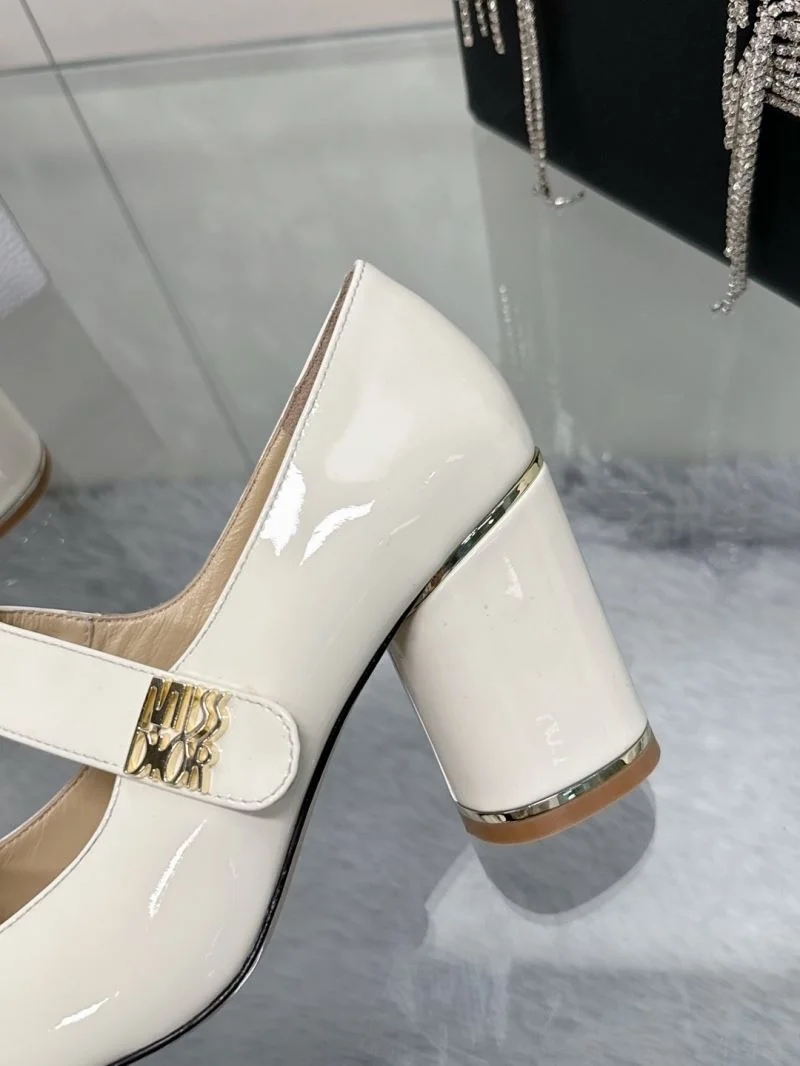 Compact Christian Dior Heeled Shoes 21628