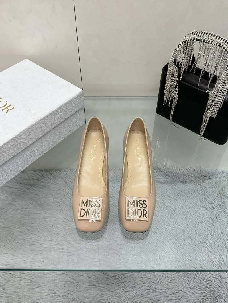 Christian Dior Heeled Shoes Attractive 21611