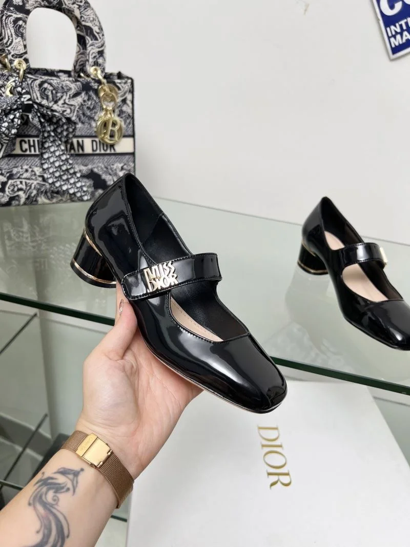 Chic Christian Dior Heeled Shoes 22575