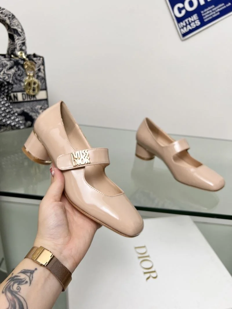 Effortless Christian Dior Heeled Shoes 22572