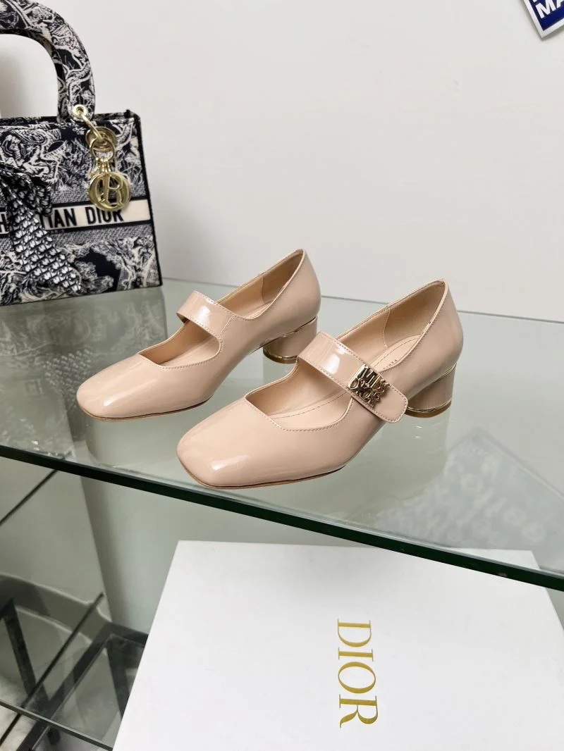 Effortless Christian Dior Heeled Shoes 22572