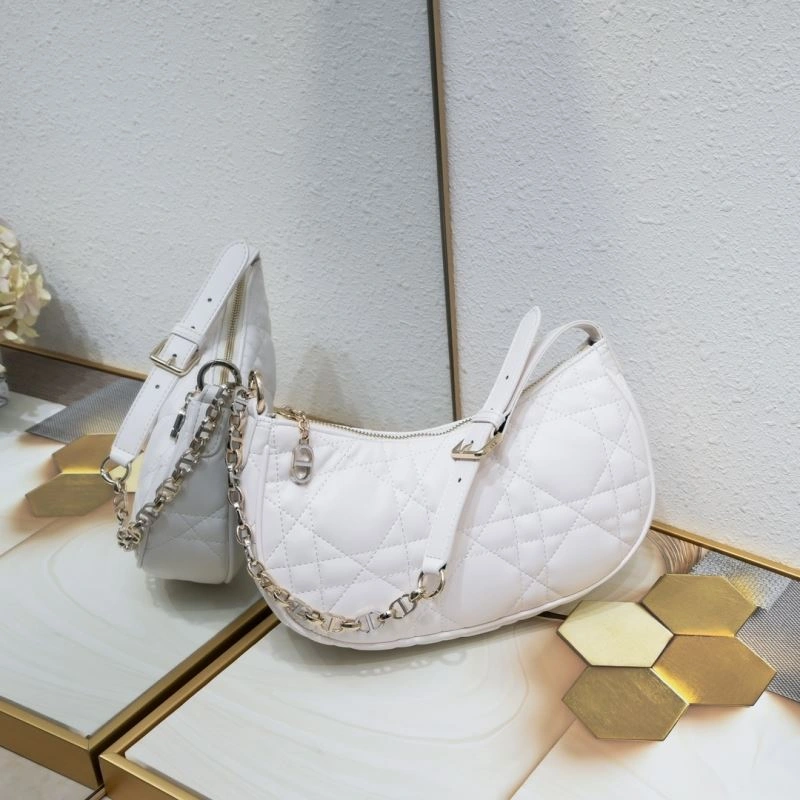 Christian Dior Hobo Bags Durable 87844