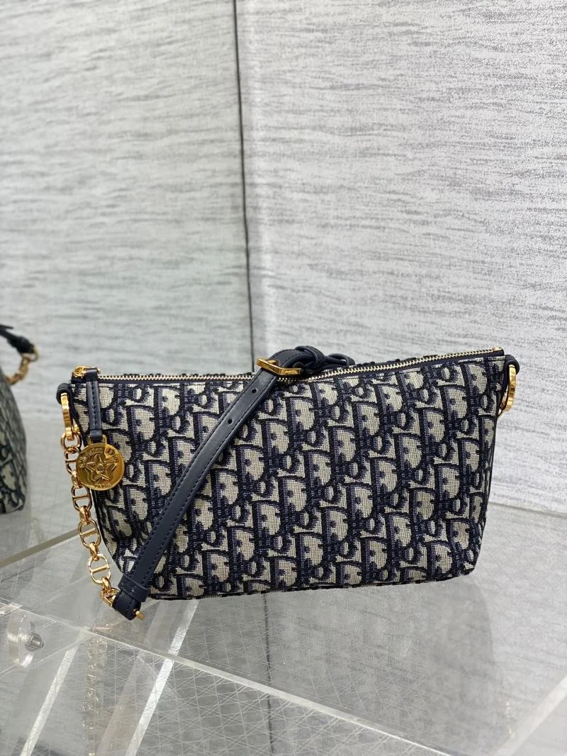 Christian Dior Hobo Bags Reliable 47581