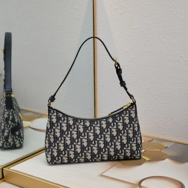 Christian Dior Hobo Bags Lightweight 85704