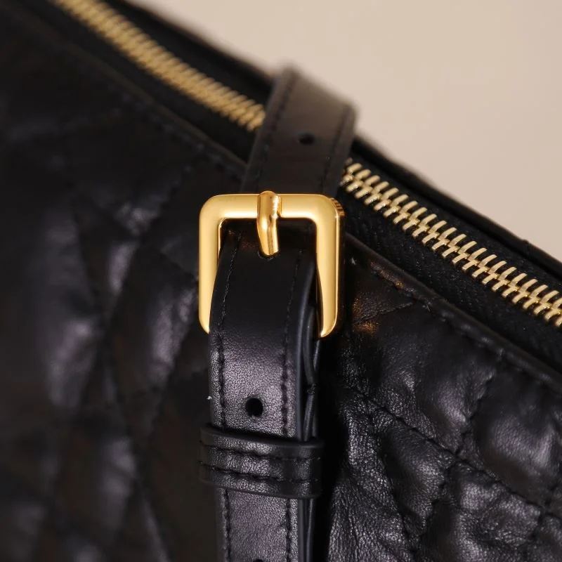 Christian Dior Hobo Bags Seasonal 46428