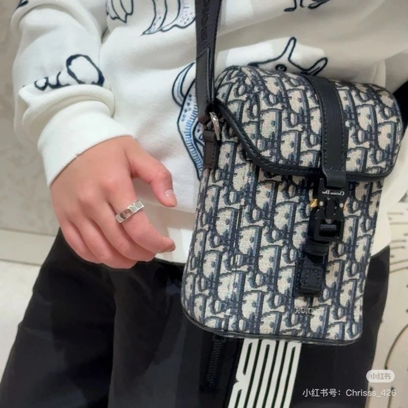 Effortless Christian Dior Hoodies 117598