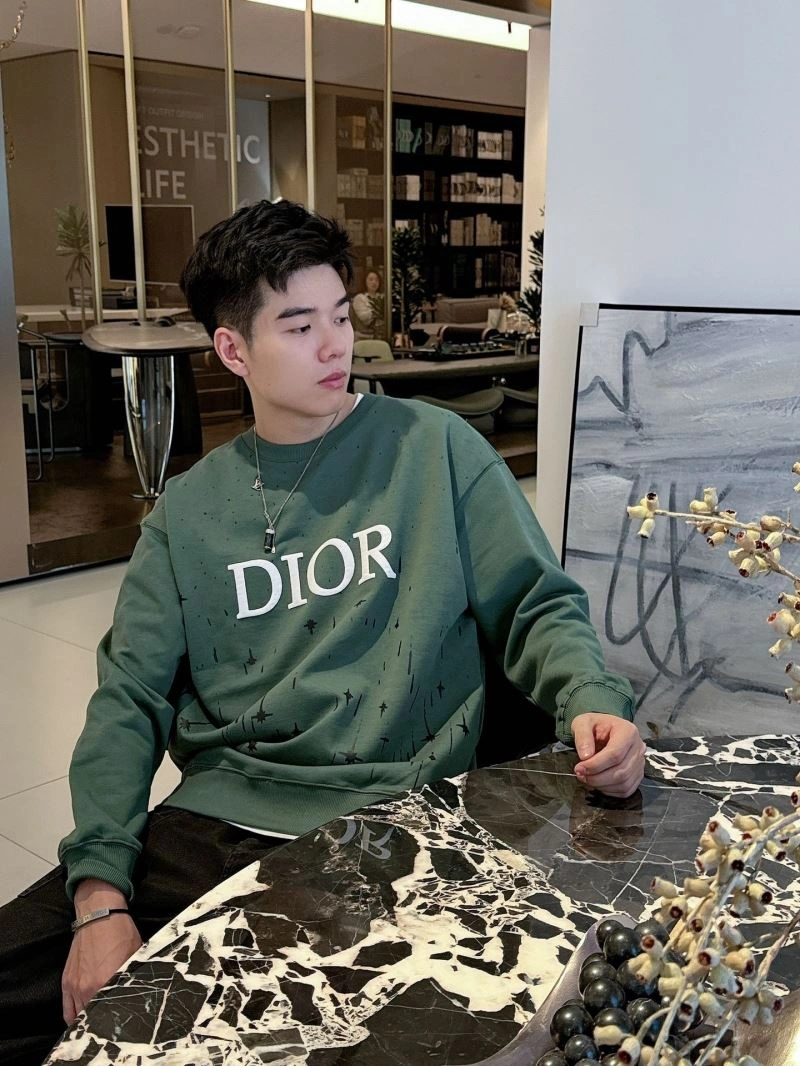 Bold Christian Dior Hoodies 115902