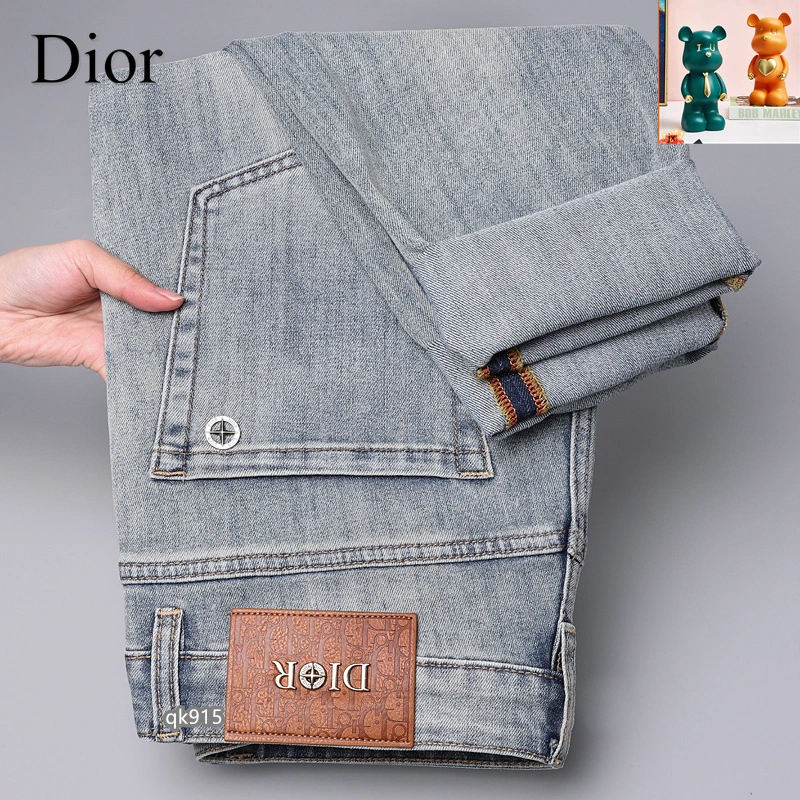 EyeCatching Christian Dior Jeans 114748