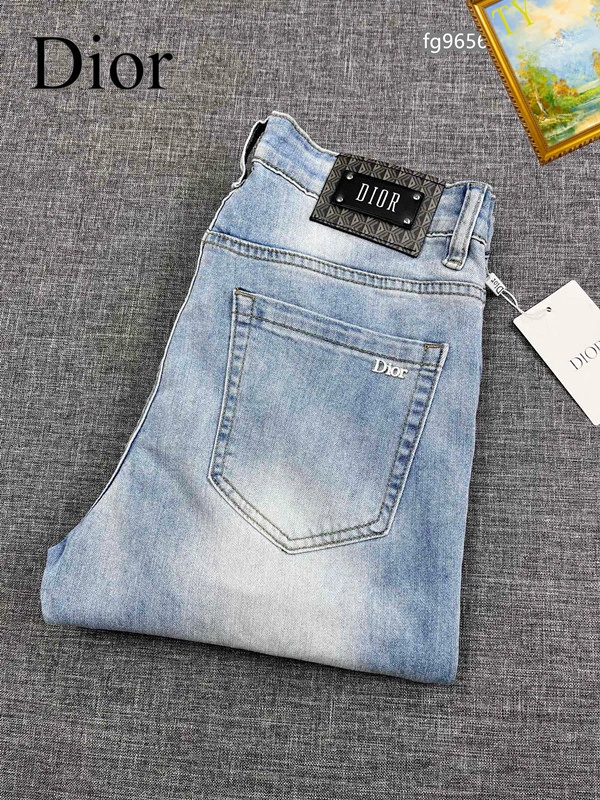 Comfortable Christian Dior Jeans 114734