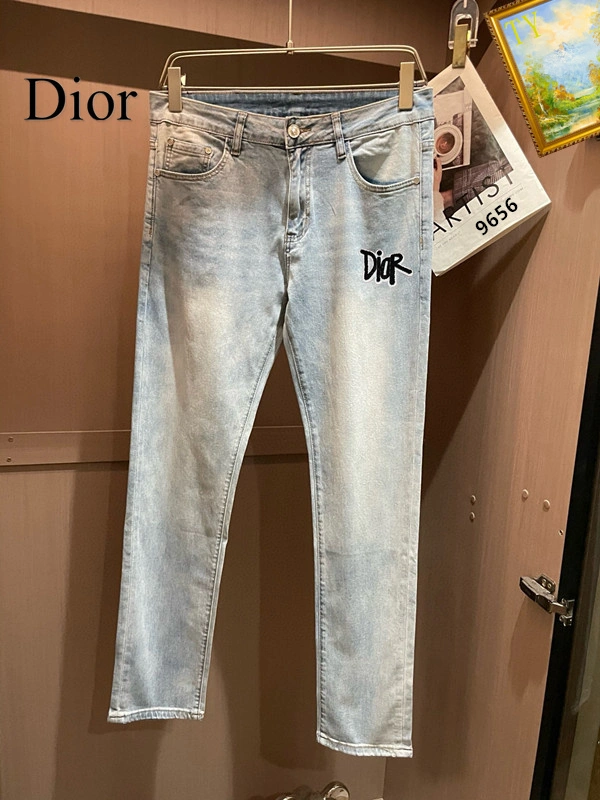 Youthful Christian Dior Jeans 114721