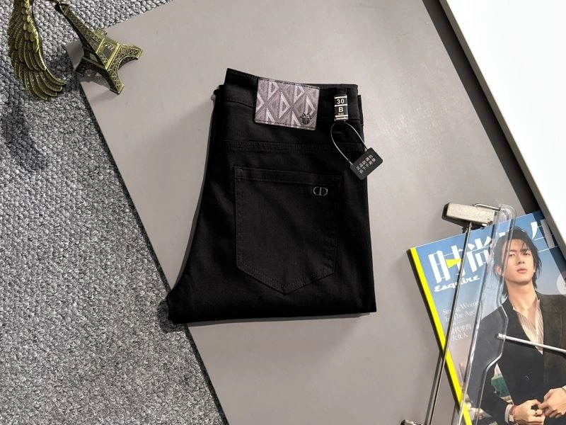 Christian Dior Jeans GoAnywhere 117575