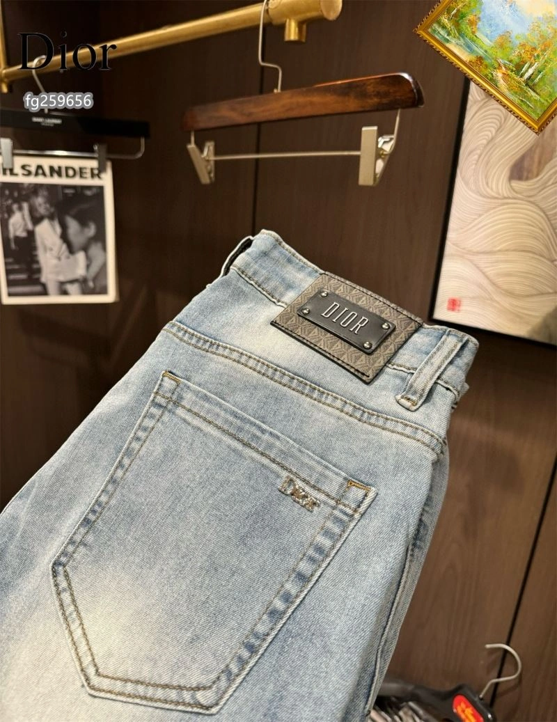 Christian Dior Jeans OnTrend 117812