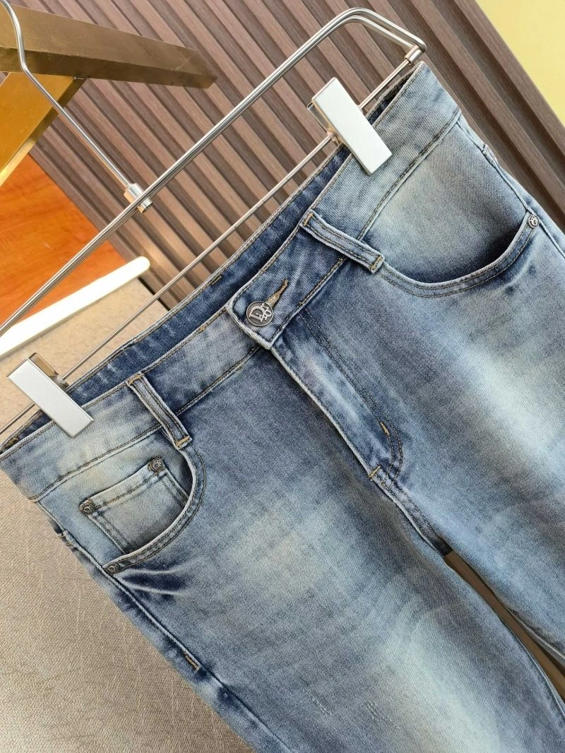 ComfortFit Christian Dior Jeans 117259