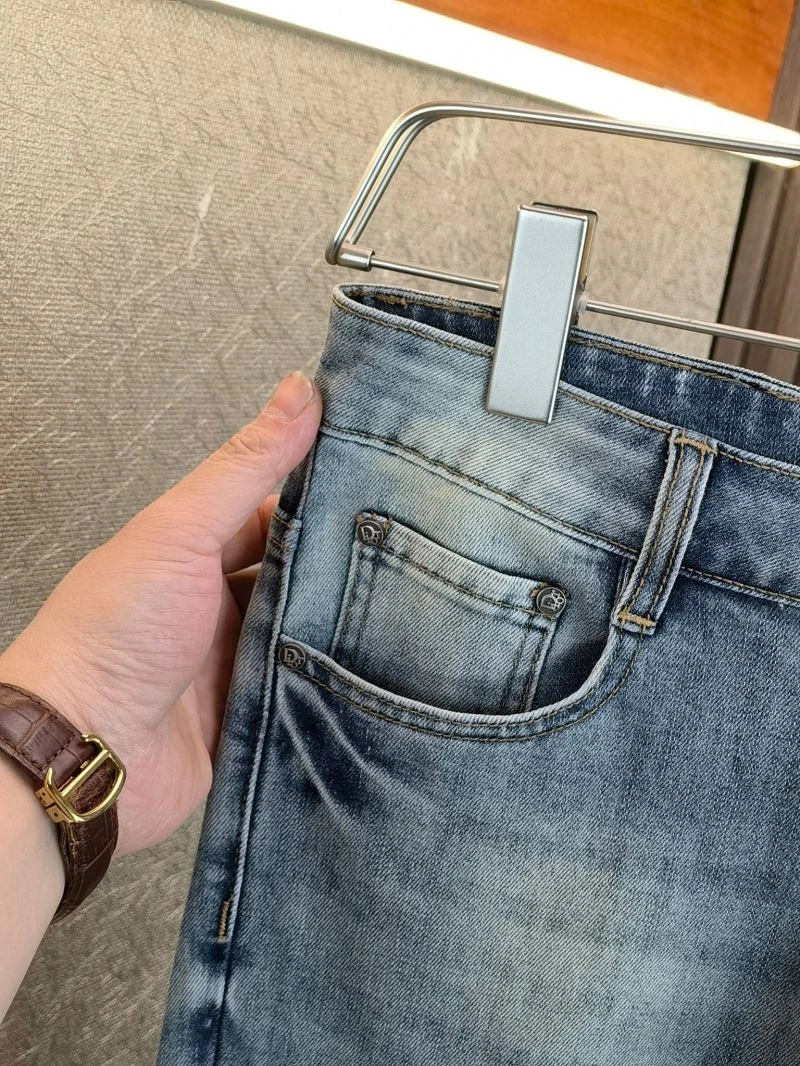 ComfortFit Christian Dior Jeans 117259