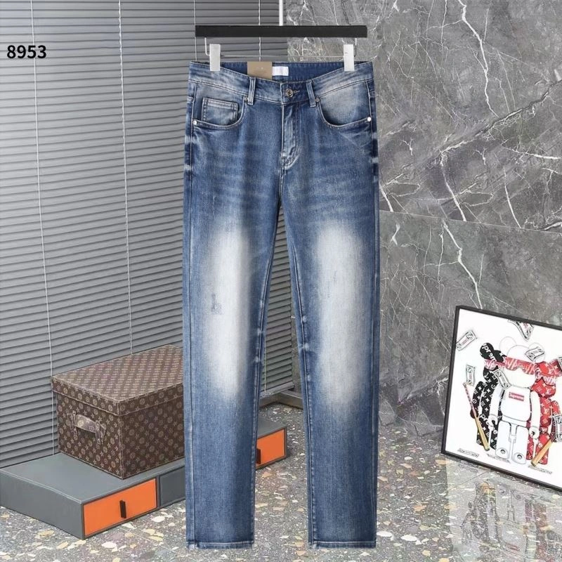 Bold Christian Dior Jeans 117251