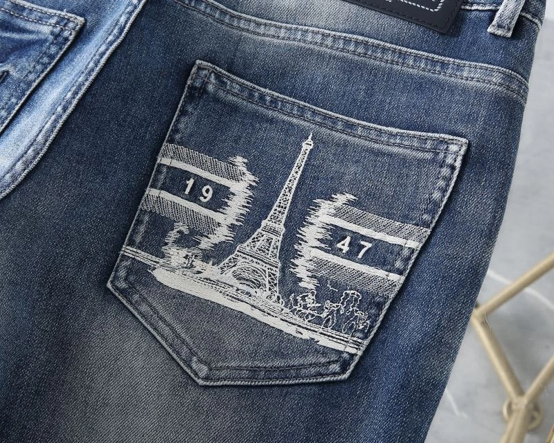 Bold Christian Dior Jeans 117251