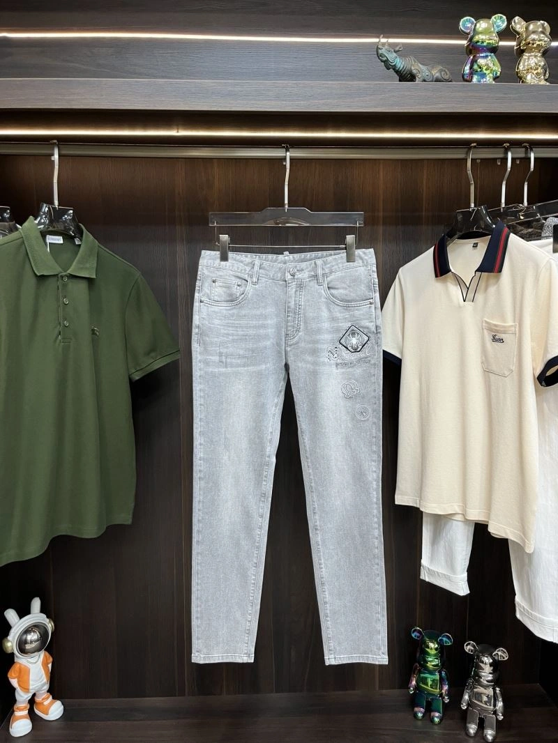 Christian Dior Jeans Classic 116652