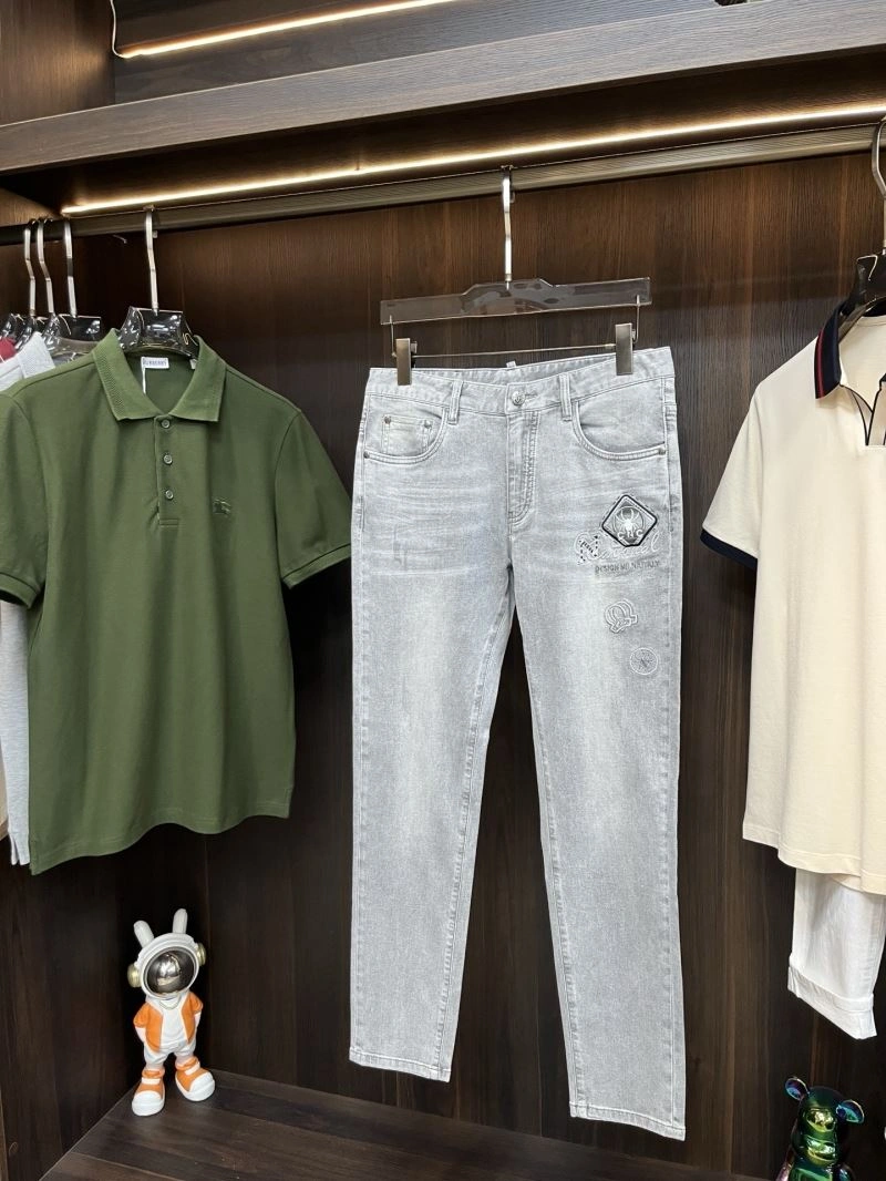 Christian Dior Jeans Classic 116652