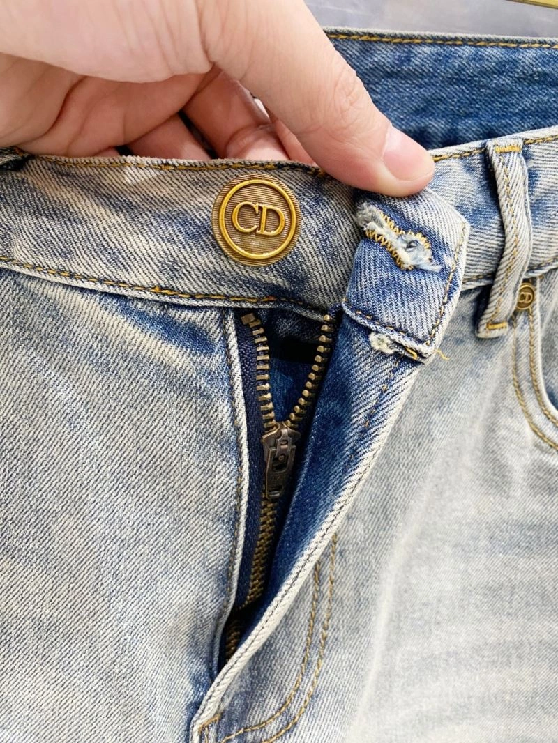 Supportive Christian Dior Jeans 116305