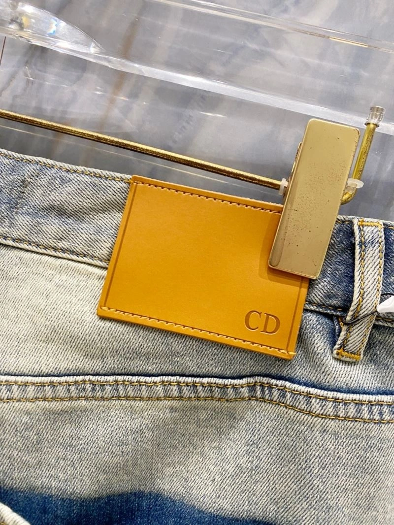 Supportive Christian Dior Jeans 116305