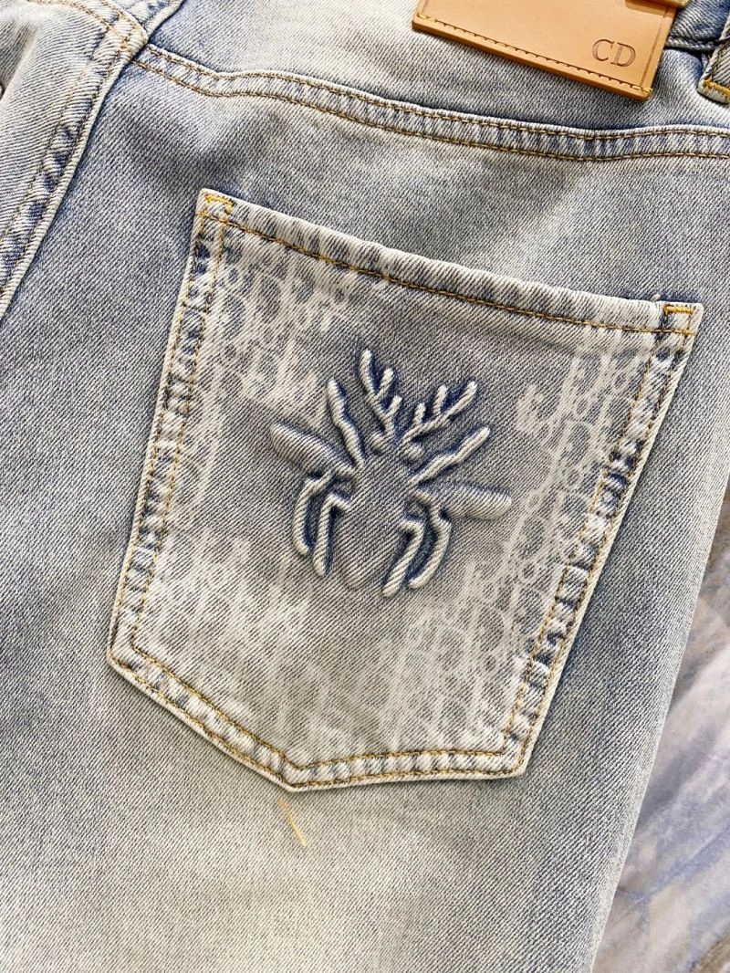Supportive Christian Dior Jeans 116305