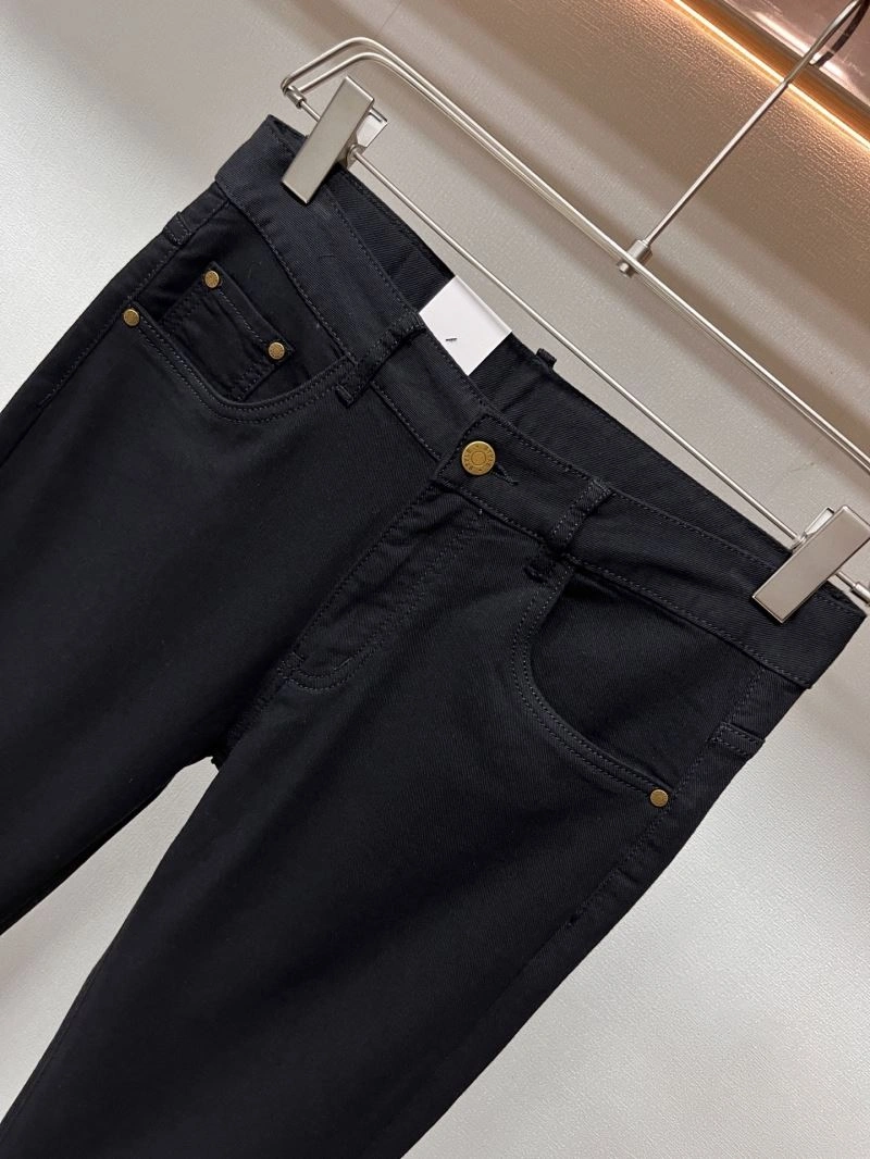 Trendsetting Christian Dior Jeans 116267