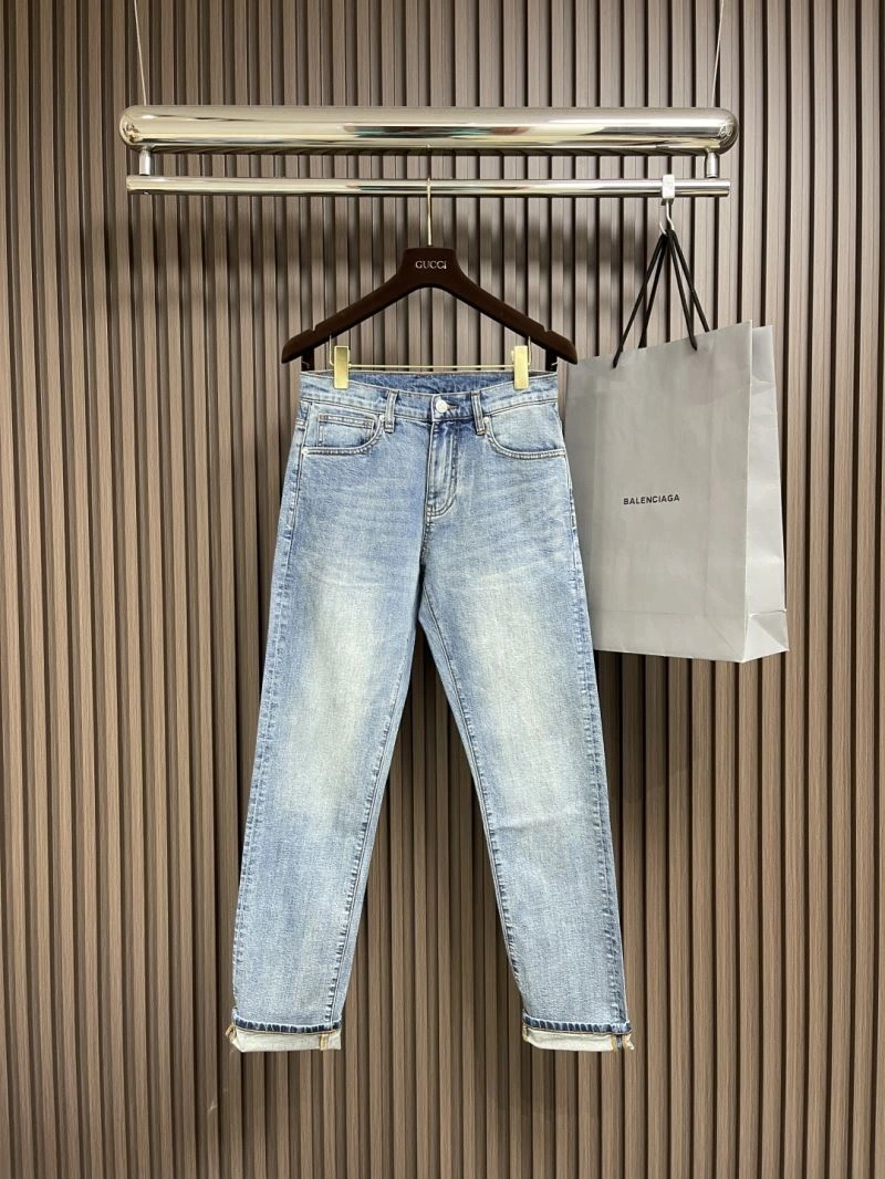 UrbanChic Christian Dior Jeans 116234