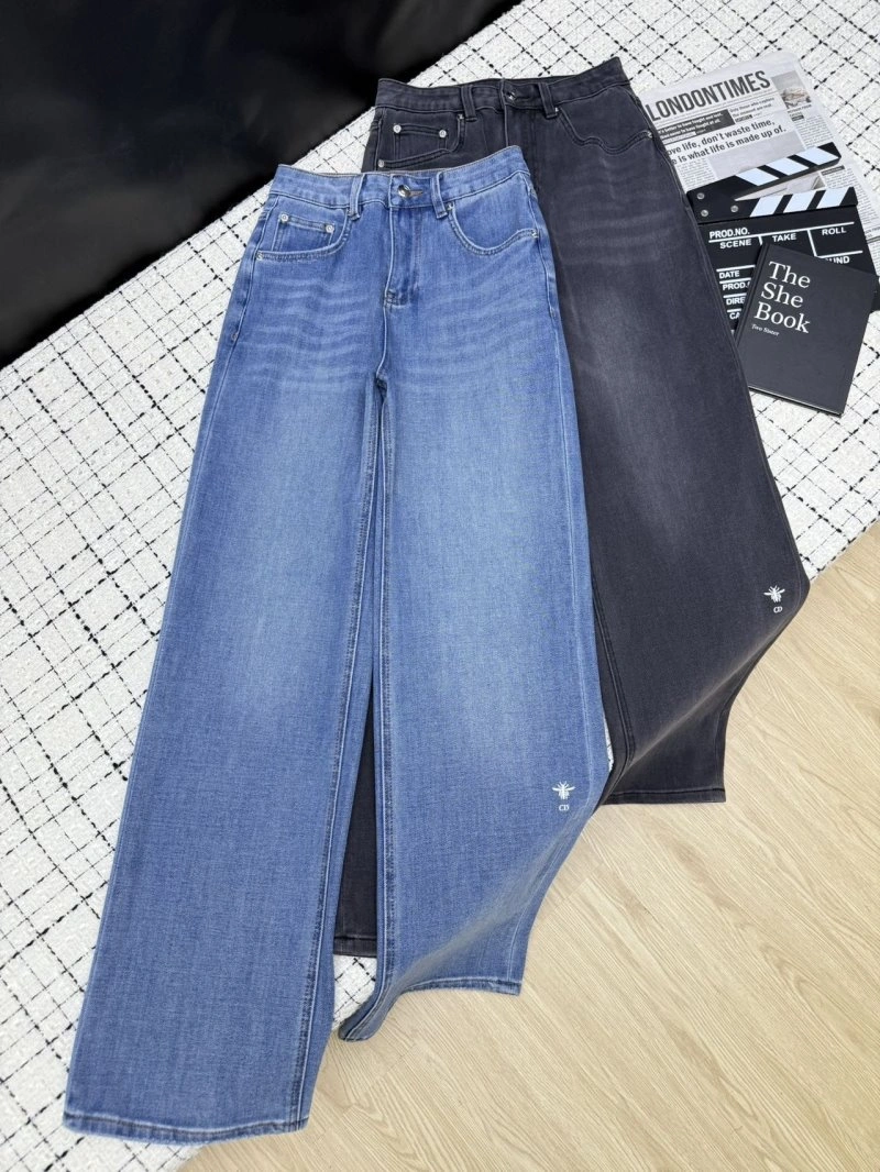 Christian Dior Jeans ModernLook 113479