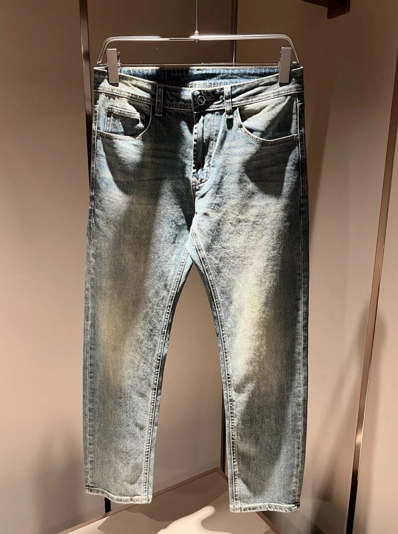 Flexible Christian Dior Jeans 115462