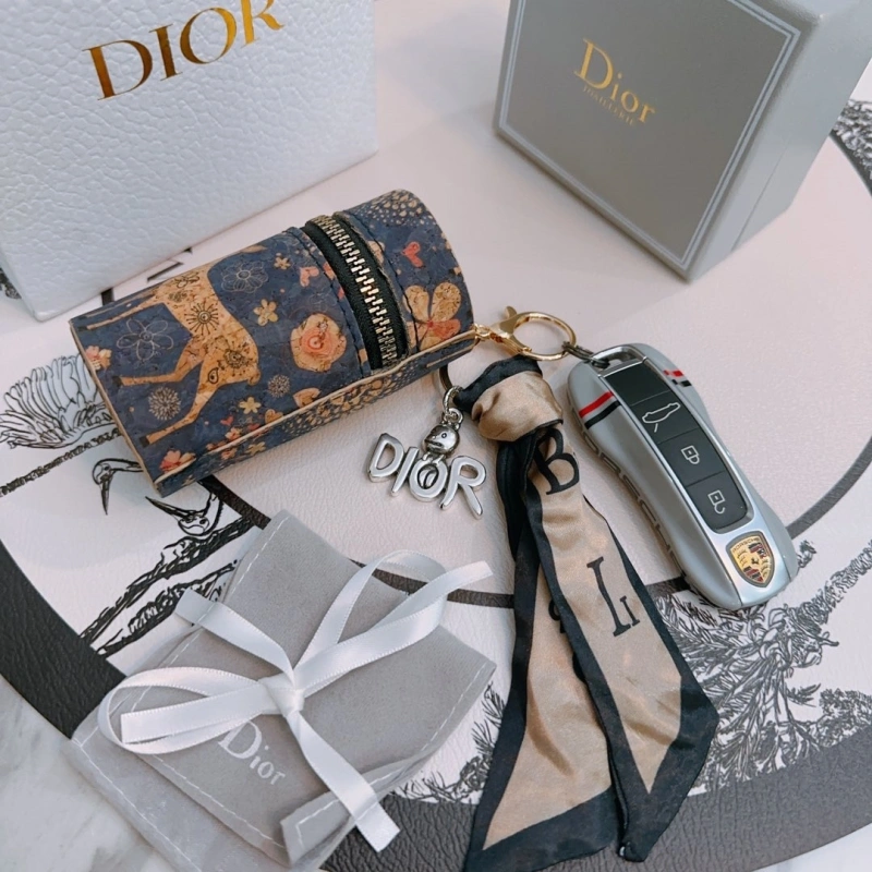 Christian Dior Keychains Elegant 266637