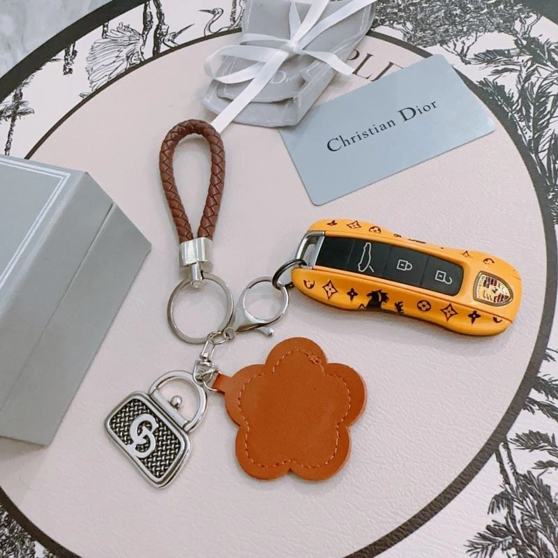 Premium Christian Dior Keychains 265812