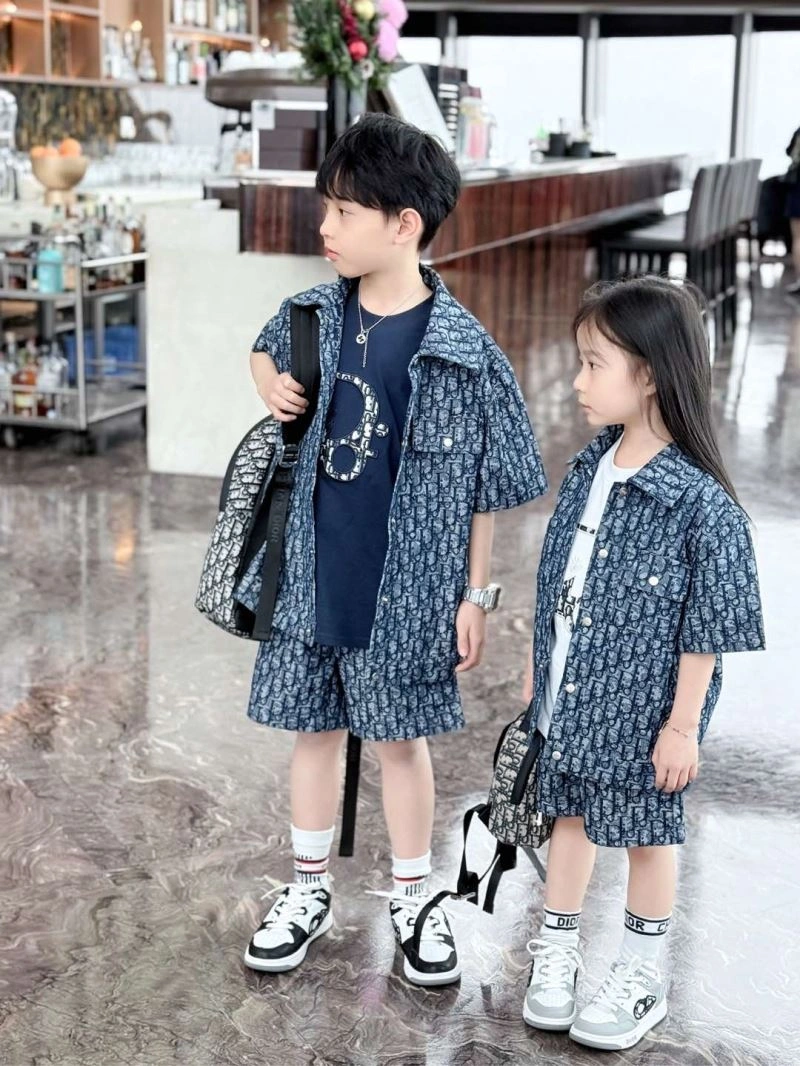 Functional Christian Dior Kids 114950