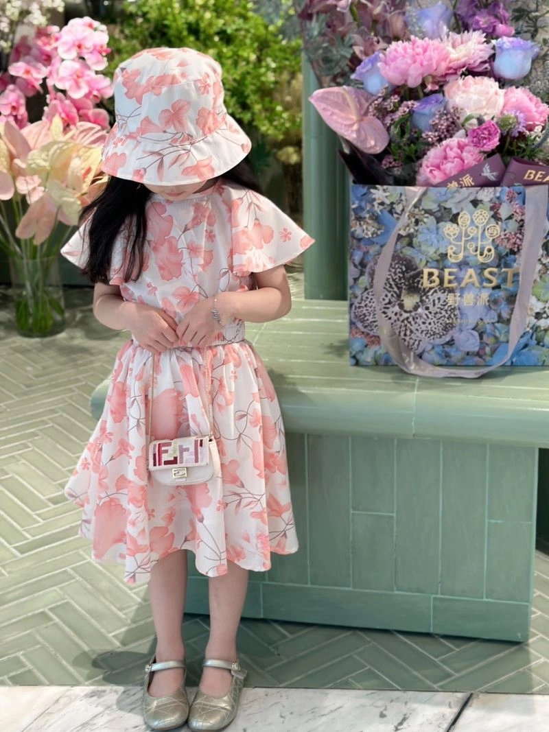 Neat Christian Dior Kids 114867