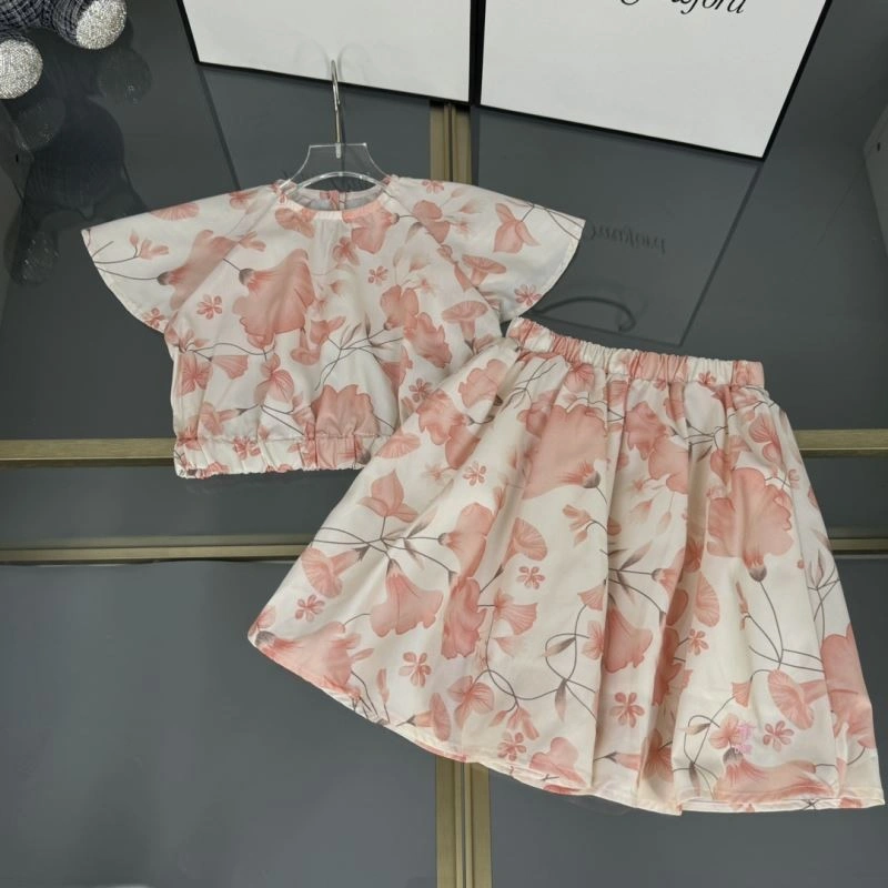 Neat Christian Dior Kids 114867