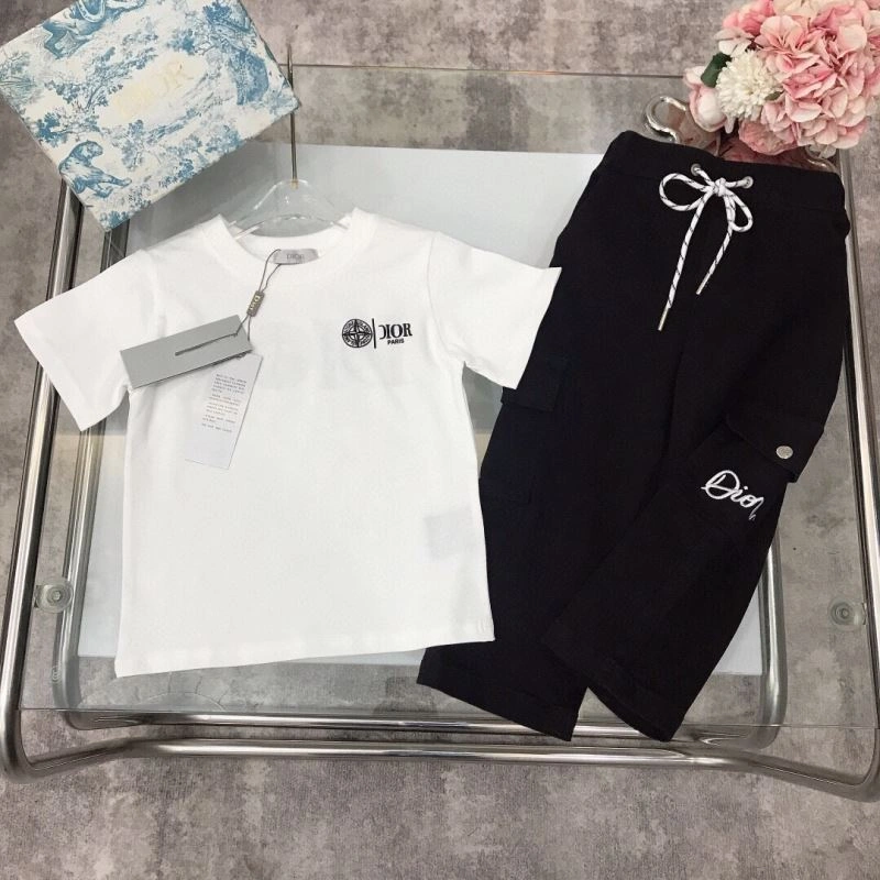 Snug Christian Dior Kids 115121