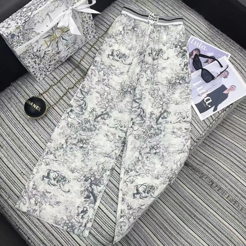 Youthful Christian Dior Long Pants 113022