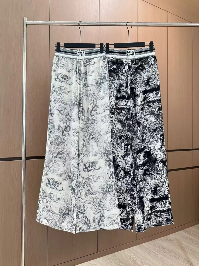 Fashionable Christian Dior Long Pants 113817