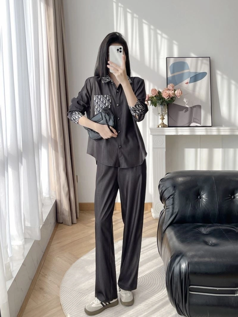 TechFriendly Christian Dior Long Suits 117642
