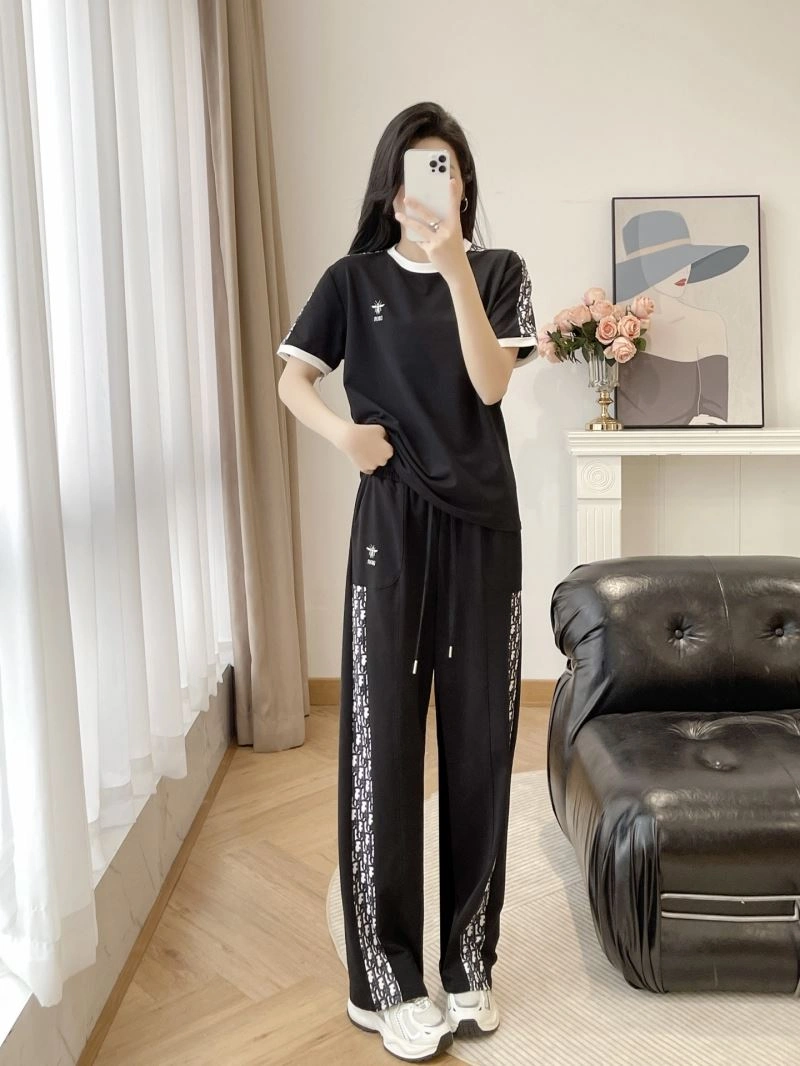 Timeless Christian Dior Long Suits 117609