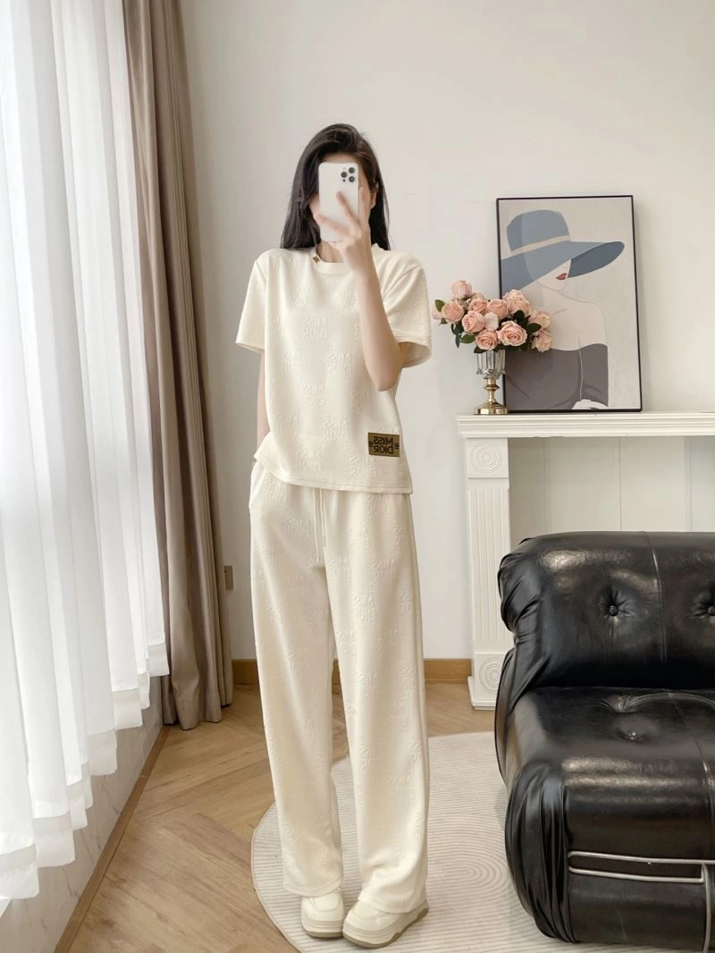 Youthful Christian Dior Long Suits 117637