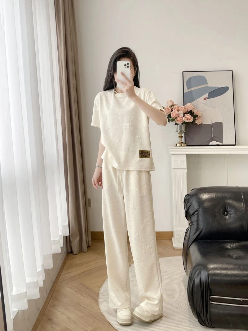 Youthful Christian Dior Long Suits 117637