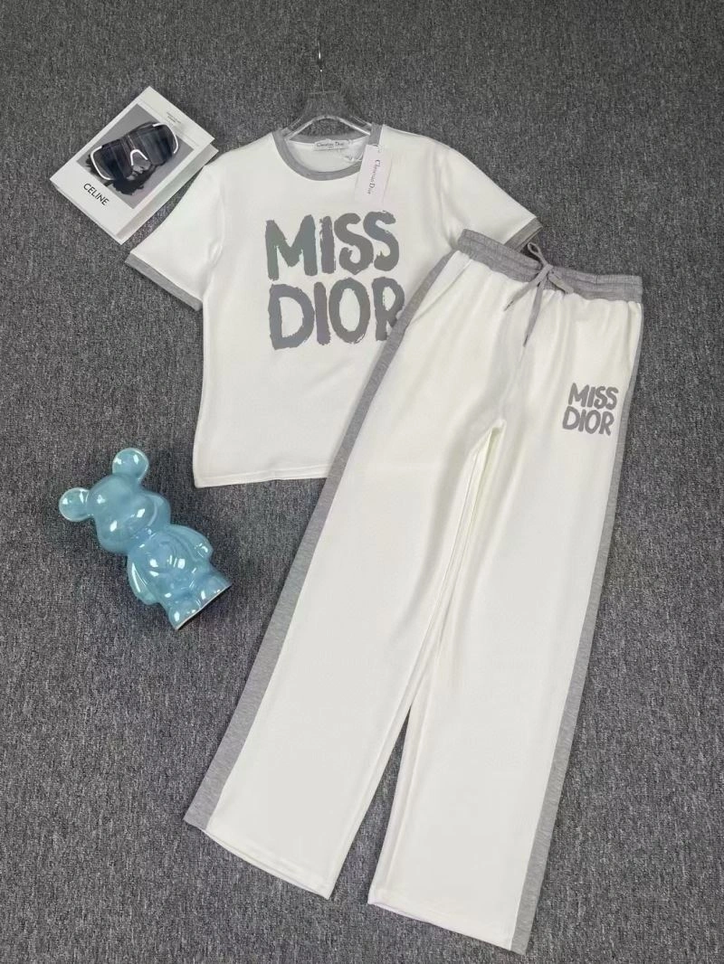 DailyWear Christian Dior Long Suits 117641