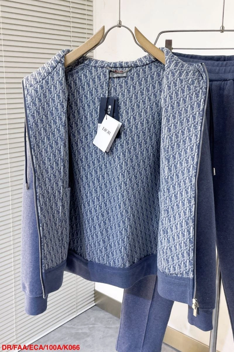 Bold Christian Dior Long Suits 117796