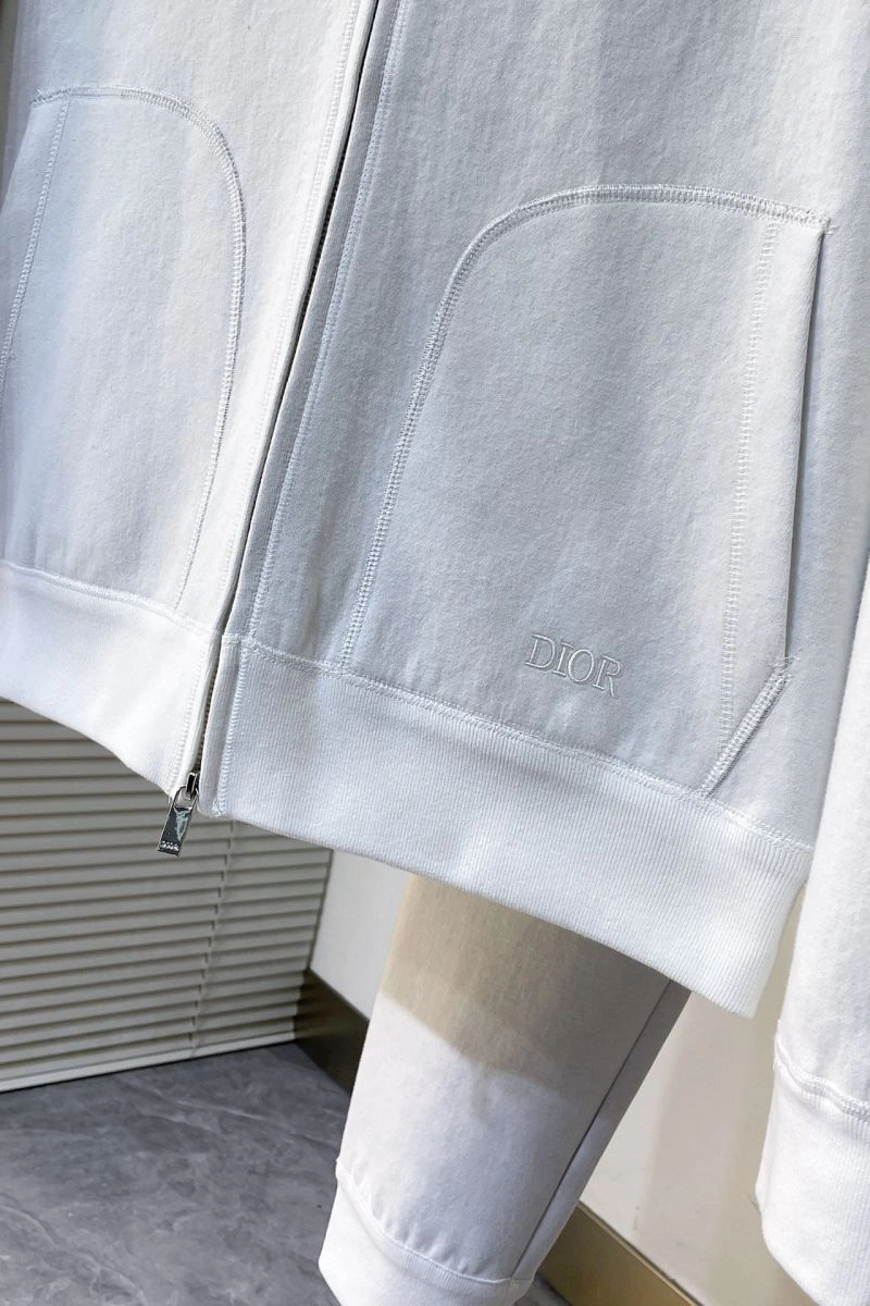 Sleek Christian Dior Long Suits 117797