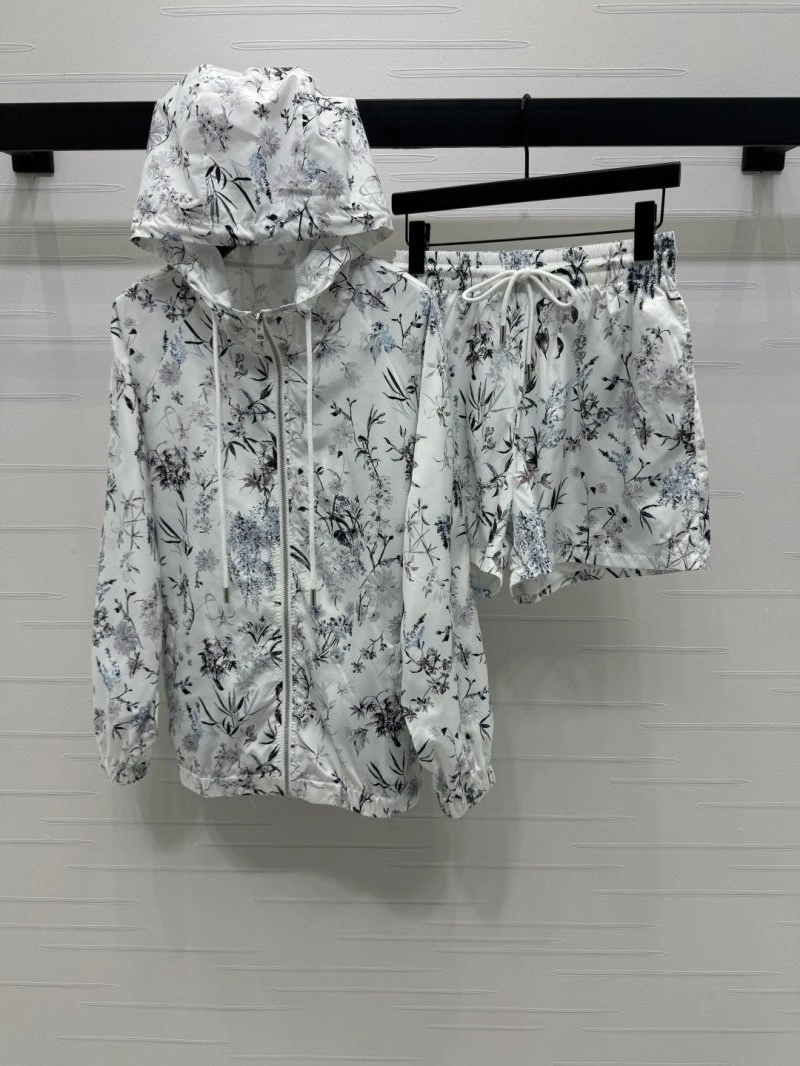 Seasonal Christian Dior Long Suits 112991