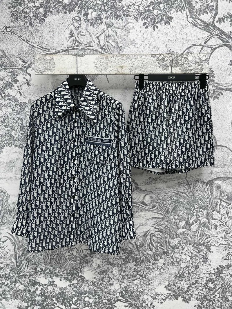 Breathable Christian Dior Long Suits 112211