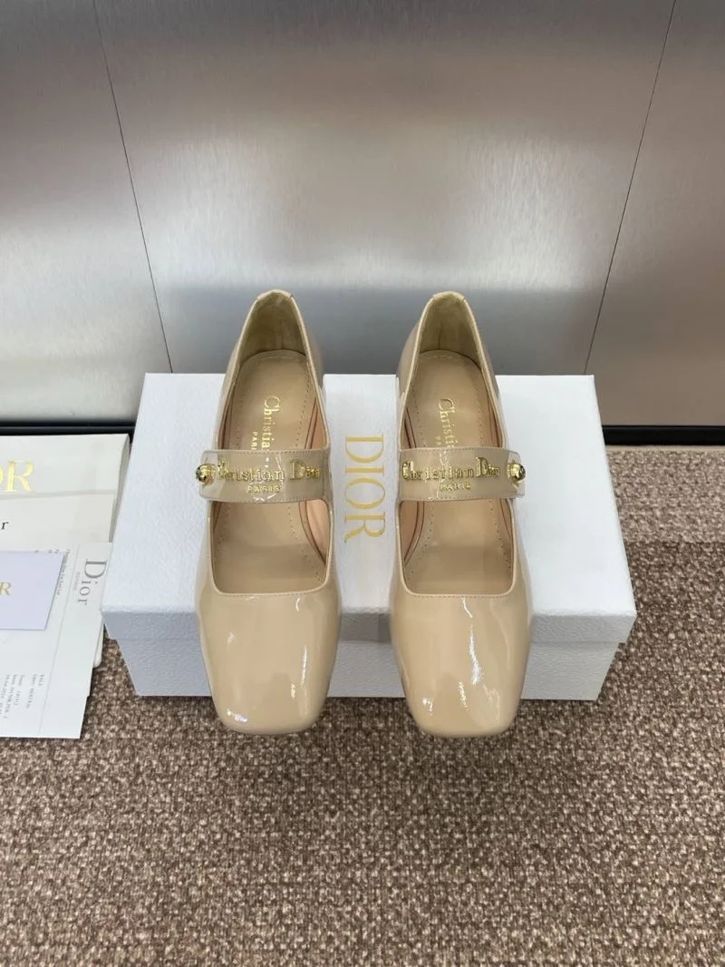 Christian Dior Low Shoes Effortless 22032