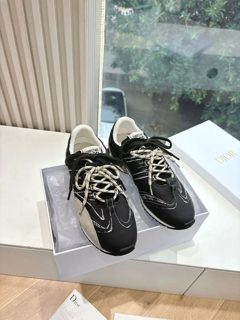 Lightweight Christian Dior Low Shoes 21589